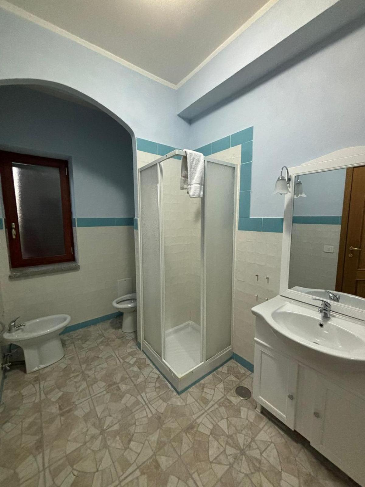 Domus Arco Romano Guest House 이트리 외부 사진