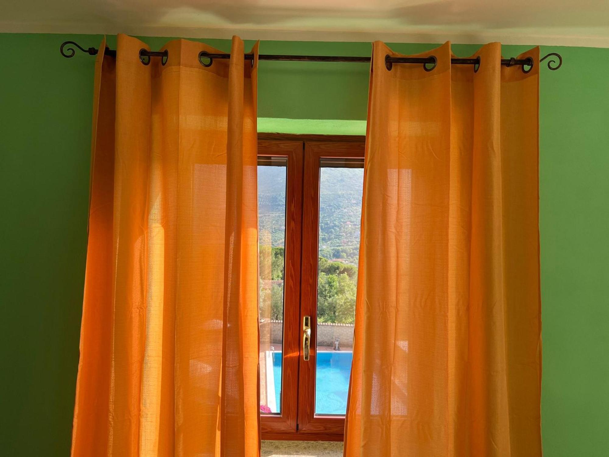 Domus Arco Romano Guest House 이트리 외부 사진